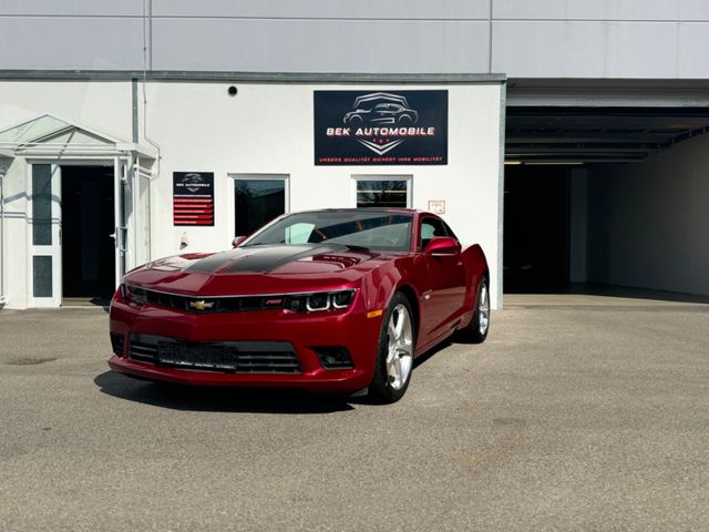 Chevrolet Camaro Coupé Turbo RS