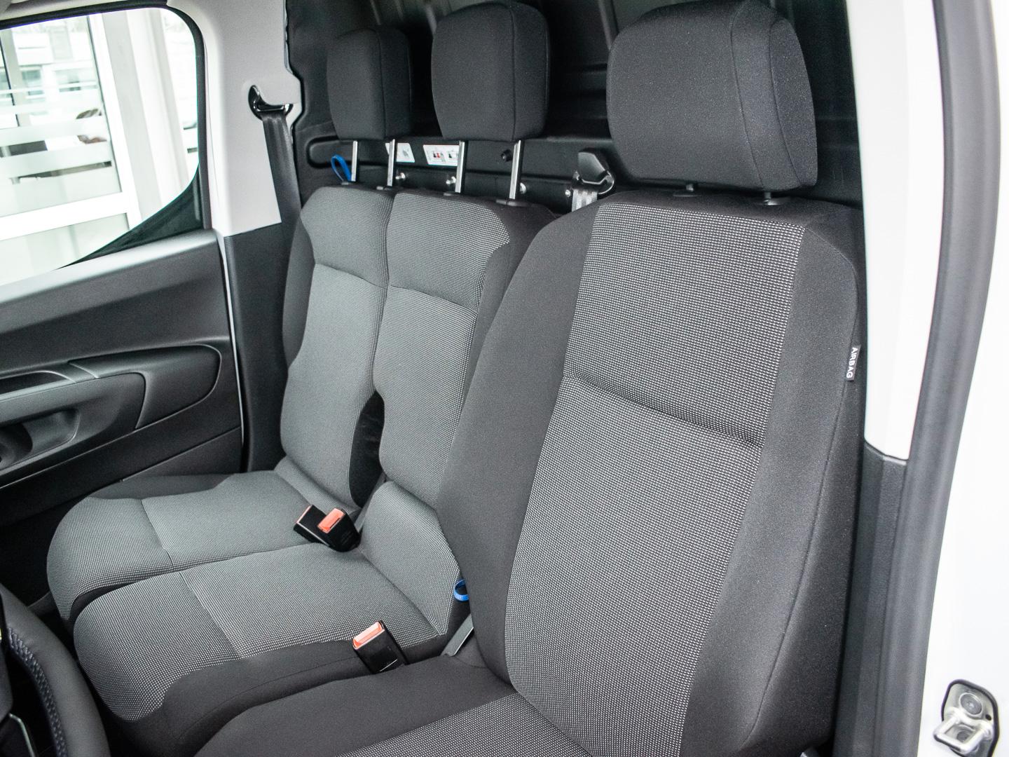 Opel Combo e Cargo 100kw *RFK*BT*NAV*
