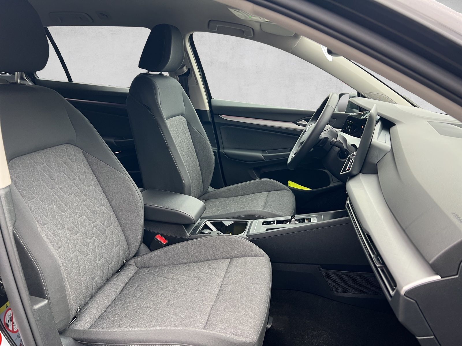 Golf VIII Variant Life 2.0 TDI DSG LED*Navi*ACC