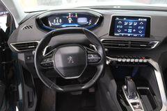 Fahrzeugabbildung Peugeot 5008 Allure 1.2T NAVI/LED/PDC/AHK/7-SITZER/TEMPO
