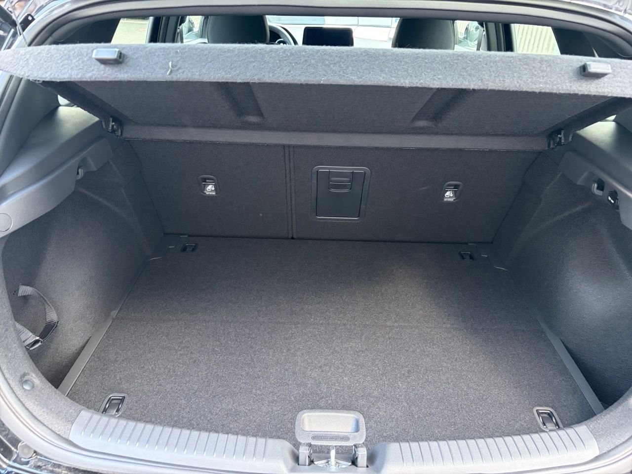 Fahrzeugabbildung Hyundai i30 1.6 T-GDI N Line (EURO 6e)(OPF) AUT Kam. LED