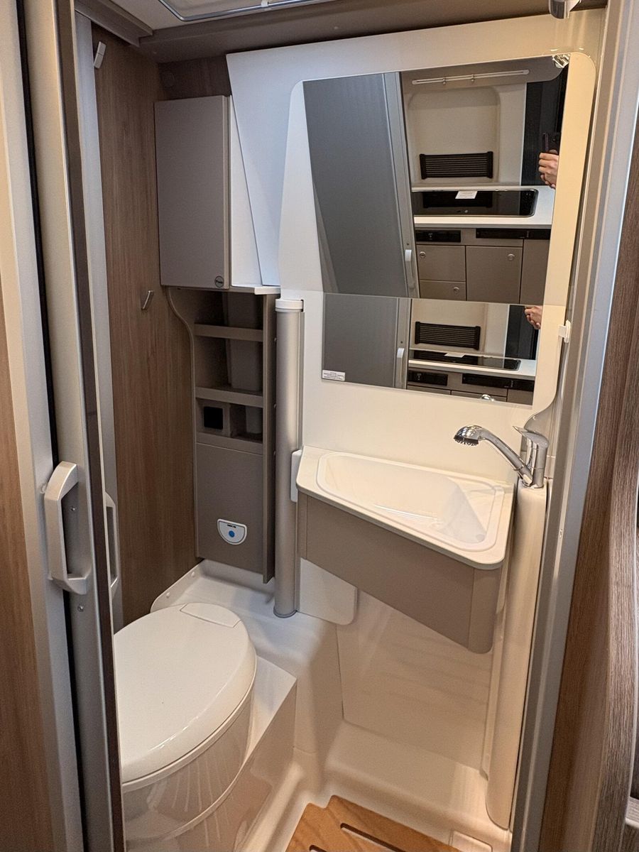 Fahrzeugabbildung Carado pro+ CV 640