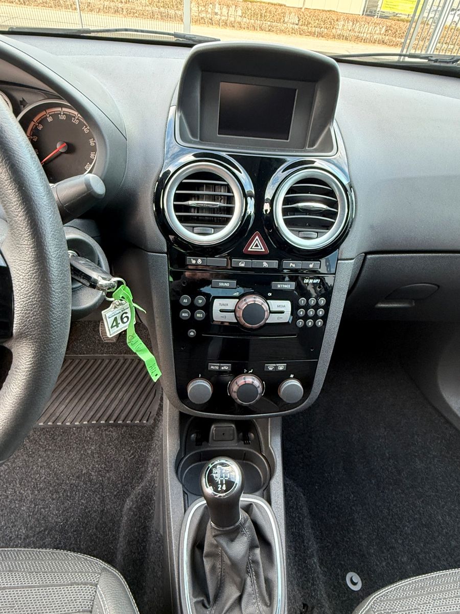 Fahrzeugabbildung Opel Corsa D Energy,Klima,ZV,Sitz+Lenkr-Heiz.