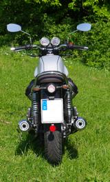 Moto Guzzi V7 850 Special - Offers matching your search criteria