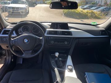 BMW 318 - 12