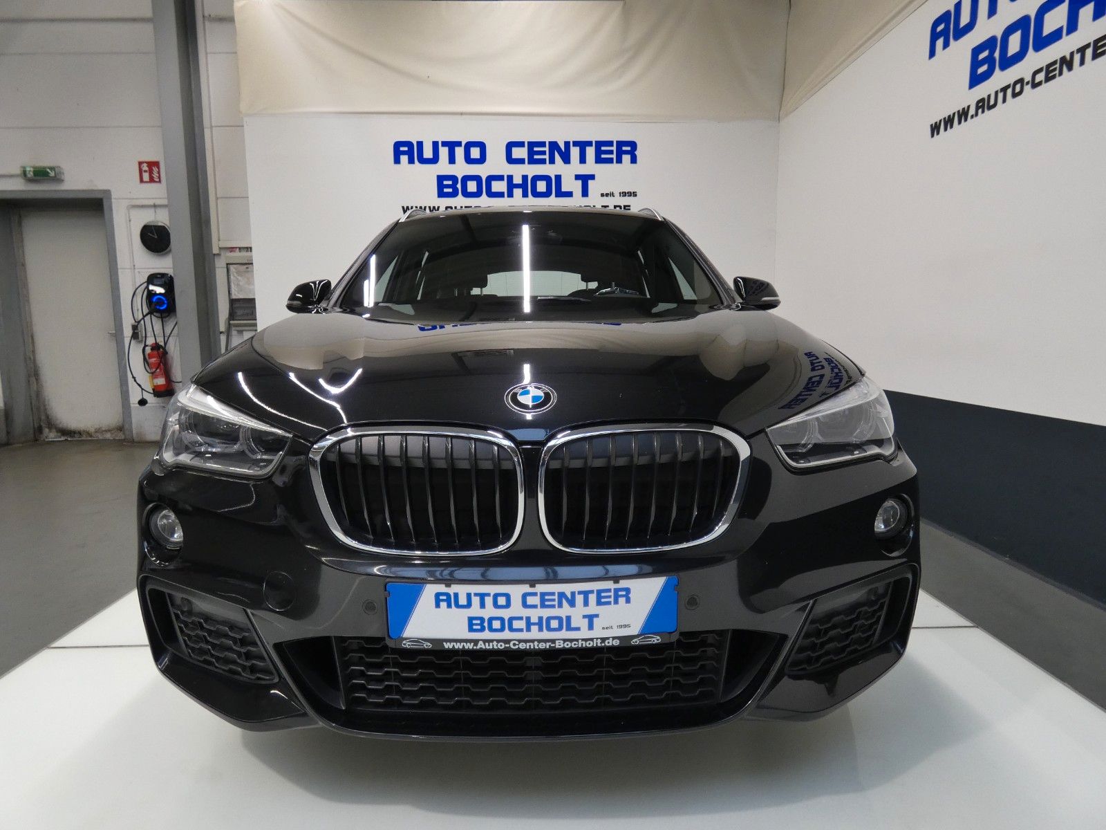 BMW X1 xDrive 25 d M Sportpaket*HUD*Leder*NaviProf