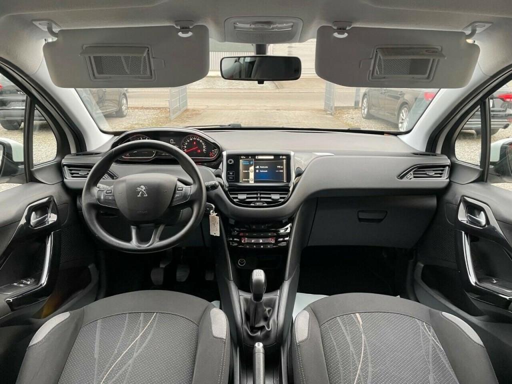 Peugeot 208 Active**KLIMA**TOUCHSCREEN**