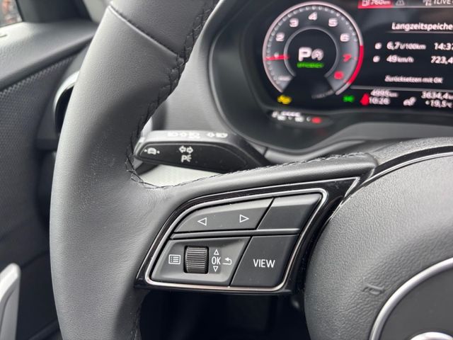Q2 35 TFSI S line Matrix Kamera ACC CarPlay Sitz