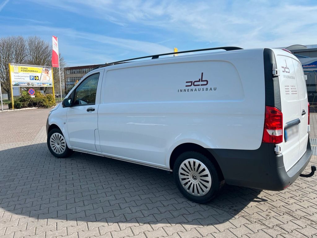 Image of Mercedes-Benz Vito