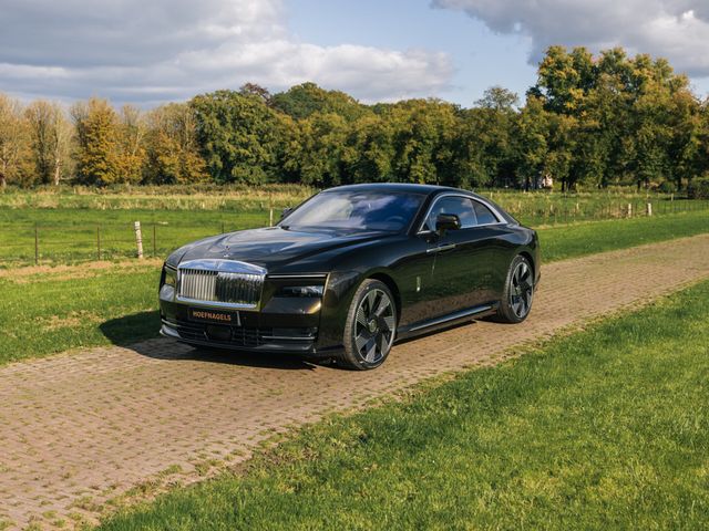 Rolls-Royce Spectre AWD Shooting star