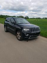 Jeep Grand Cherokee - Jeep Grand Cherokee in Halle