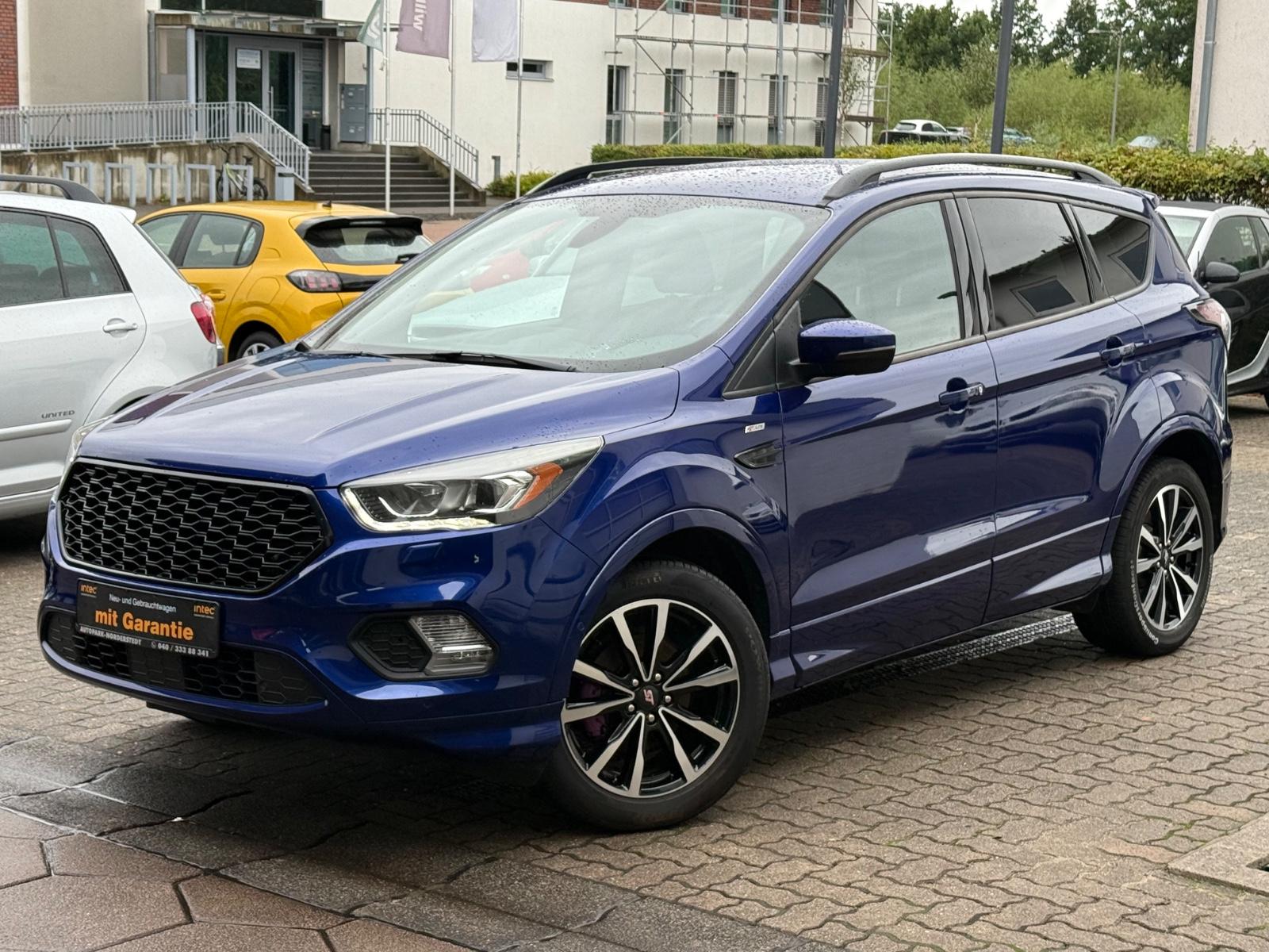 Ford Kuga ST-Line Alcantara CarPlay Kamera Lenkradhei