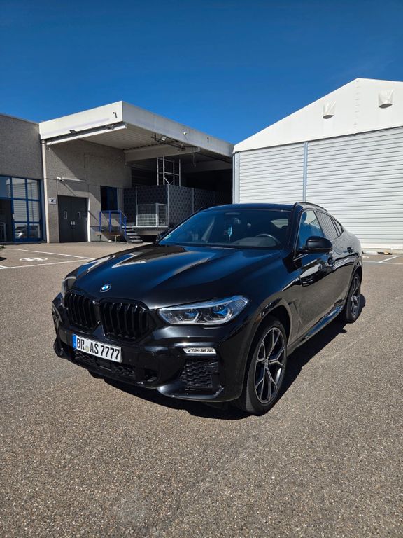 Image of BMW X6