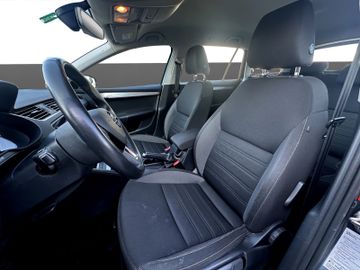 Skoda Octavia Combi 1.0 TSI Tour SHZ, KLIMAA, CARPLAY