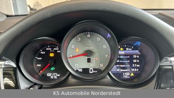 Porsche Macan - 5