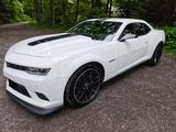 Chevrolet Camaro 5th Gen Facelift 6.2 V8 AT Z/28-Optik - Chevrolet Camaro mit Benzin-Antrieb: Coupe