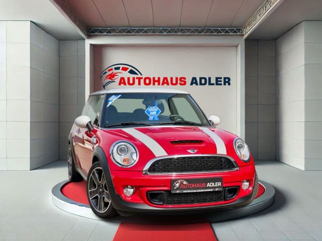 MINI Cooper SD 2.0 MINIMALISM*1HD*NAV*2SH*LED*PDC*XEN