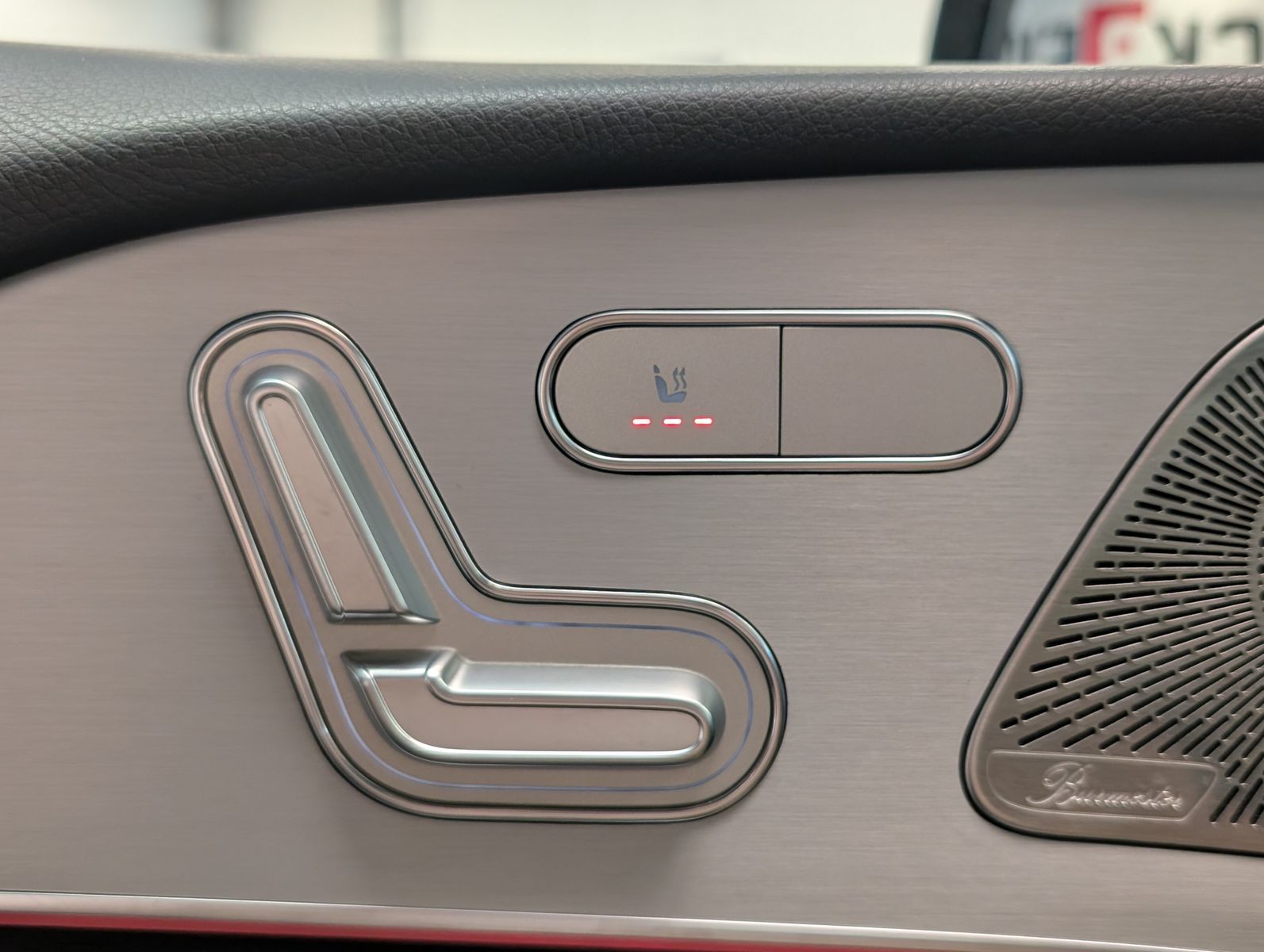 Fahrzeugabbildung Mercedes-Benz GLE 450 AMG 4M*AIRMATIC*LED*BURMESTER*CAM*NIGHT*