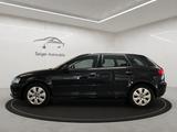 Audi A3 Sportback 1.4 TFSI Attraction - Audi A3 Gebrauchtwagen in Freiburg