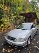 Opel Omega 2.2 DTI - - Opel Omega mit Diesel-Antrieb: Kombi