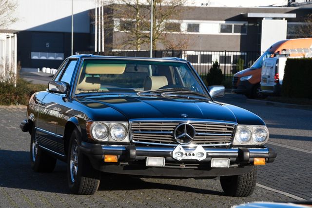 Mercedes-Benz 380 SL (w107) rostfrei mit Hardtop