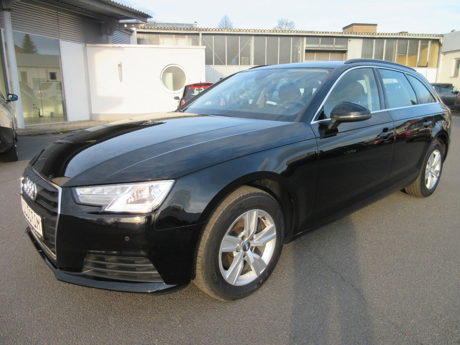 AUDI A4