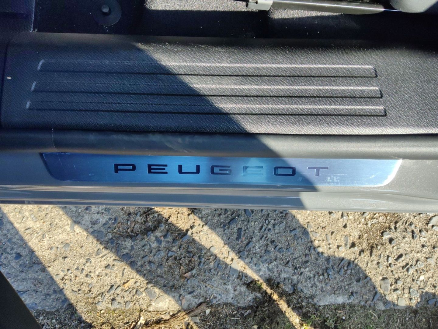 Peugeot 2008 - Bild 18