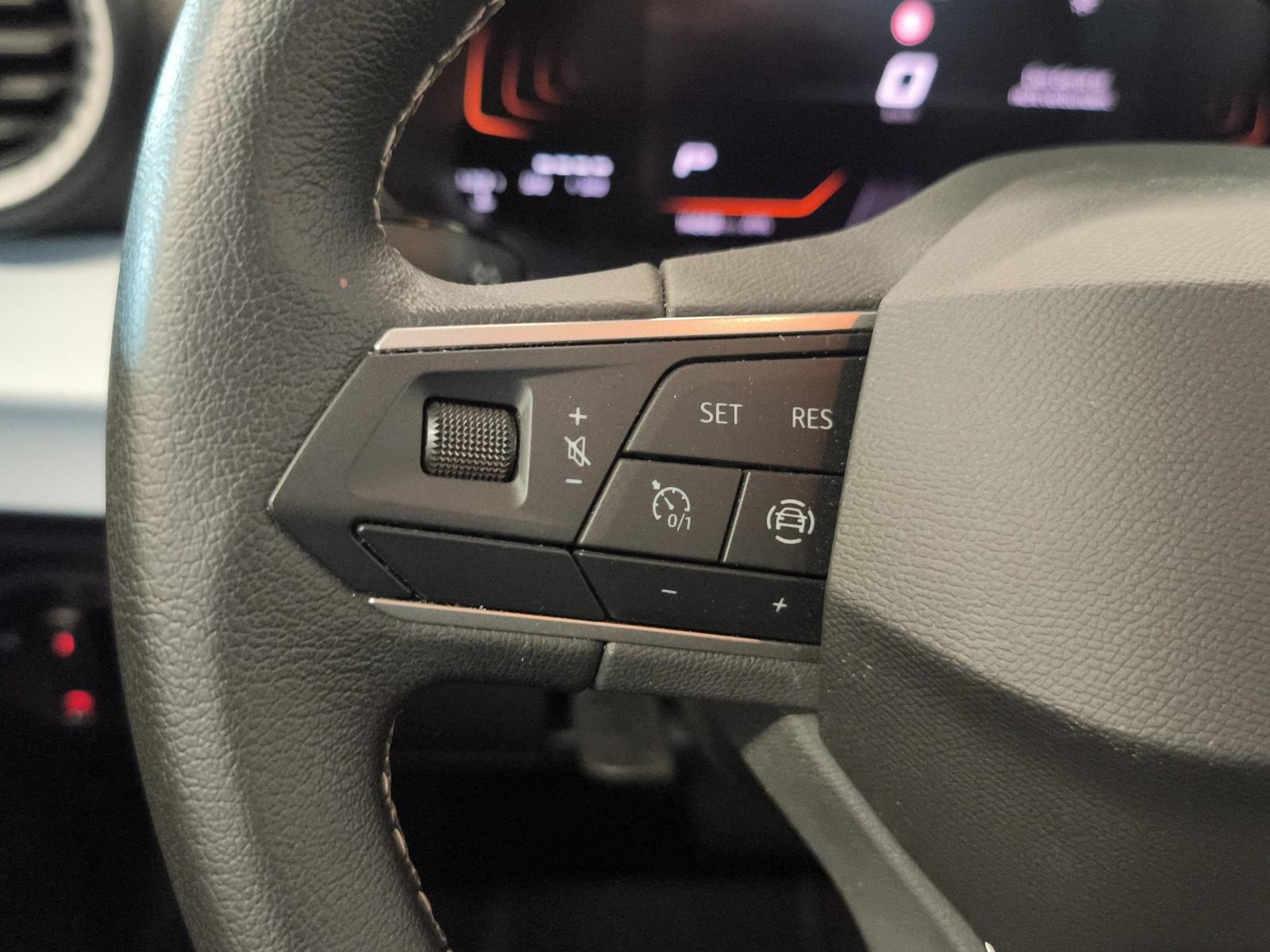Seat Arona 1.0 TSI DSG Style Edition FULL-LINK PARKAS