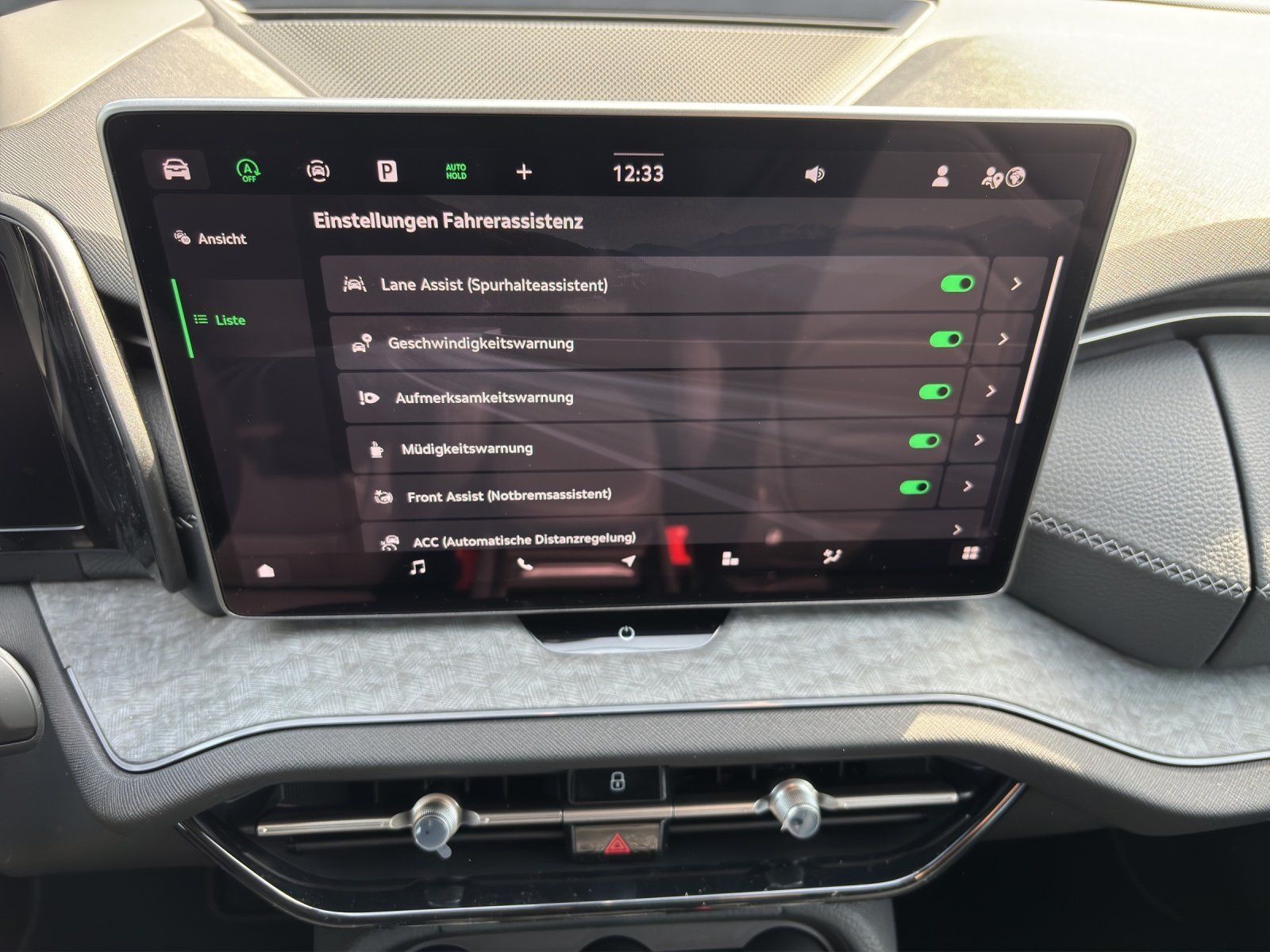 Fahrzeugabbildung SKODA Kodiaq Selection 2,0 TDI 110 kW DSG AHK/PANO/HUD