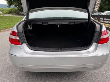 Mercedes E 220 - 7
