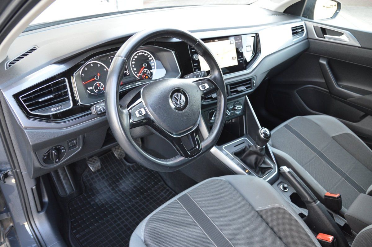 Fahrzeugabbildung Volkswagen Polo VI   Highline