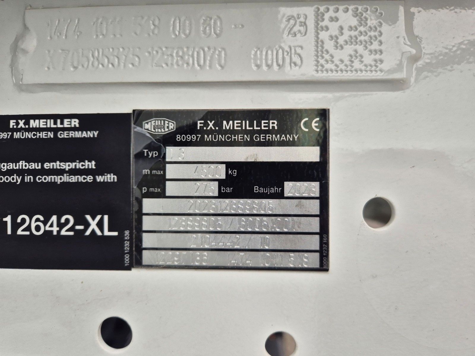 Fahrzeugabbildung Iveco Eurocargo ML80E21 Meiller Kipper 2x AHK 3 Sitze