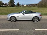 Mercedes-Benz SLK 200 -