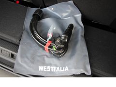 Fahrzeugabbildung Peugeot 5008 Hybrid 136 GT*Panorama*AHK*Focal-Sound!*ACC