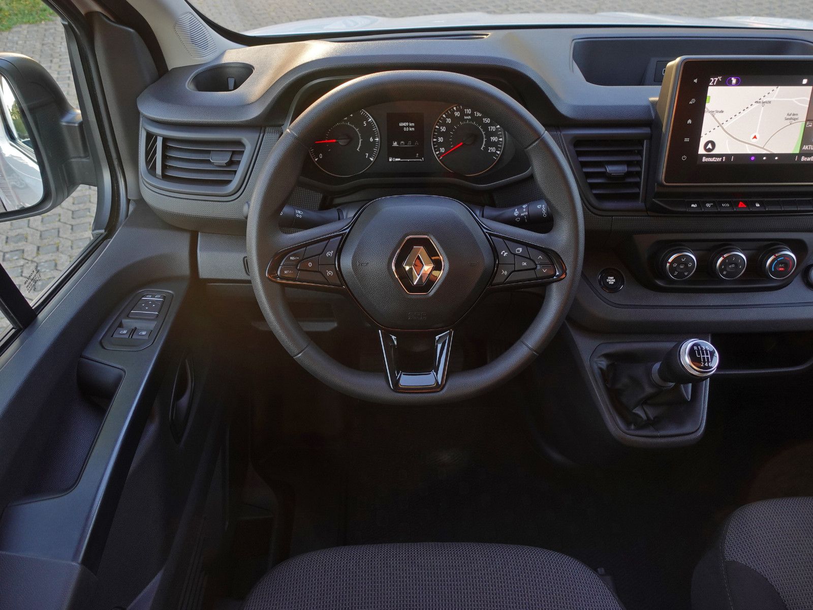 Fahrzeugabbildung Renault Trafic 2.0 Blue dCI Klima Navi EASY LINK
