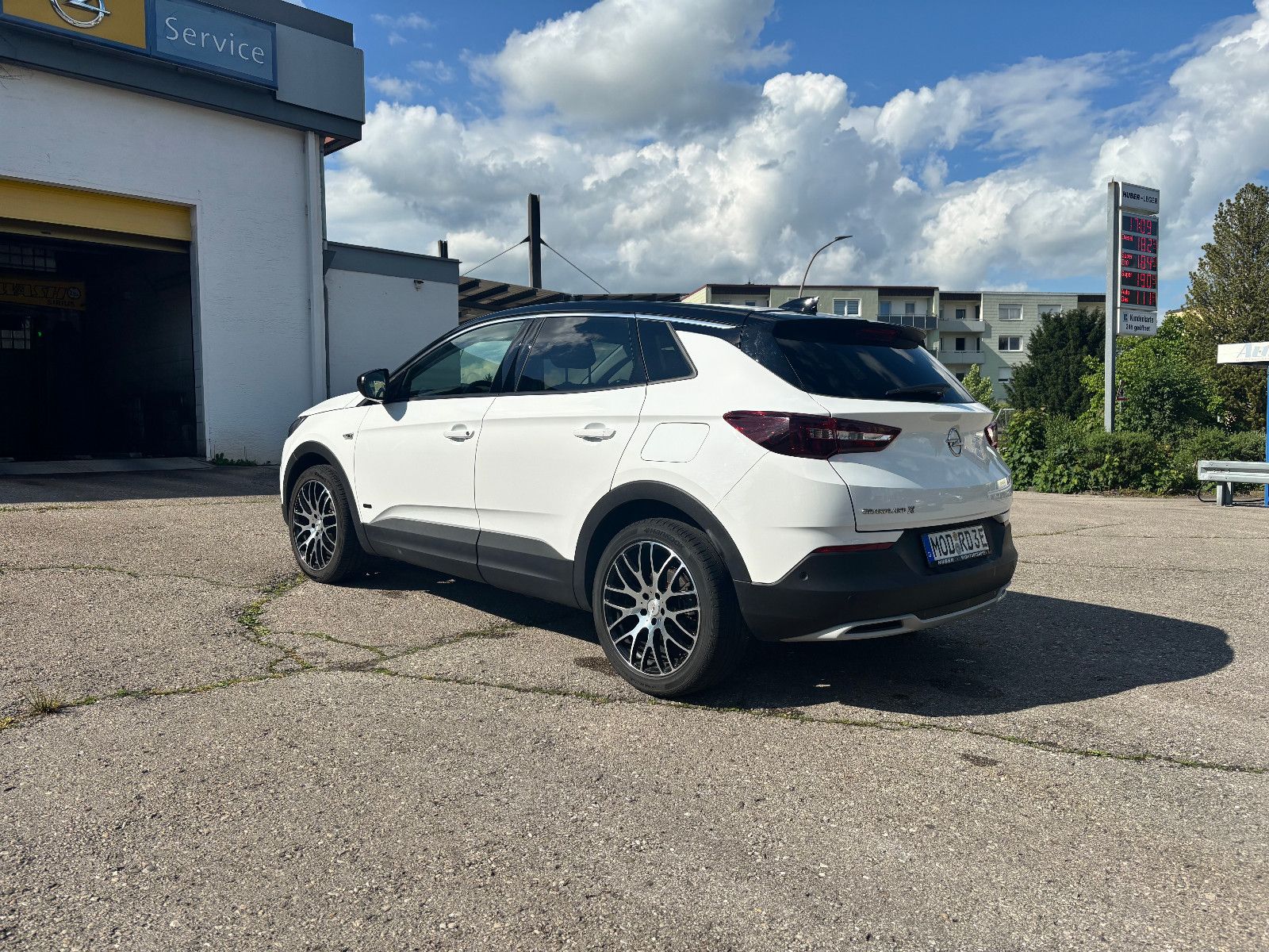 Opel Grandland Innovation AHK imagem 3
