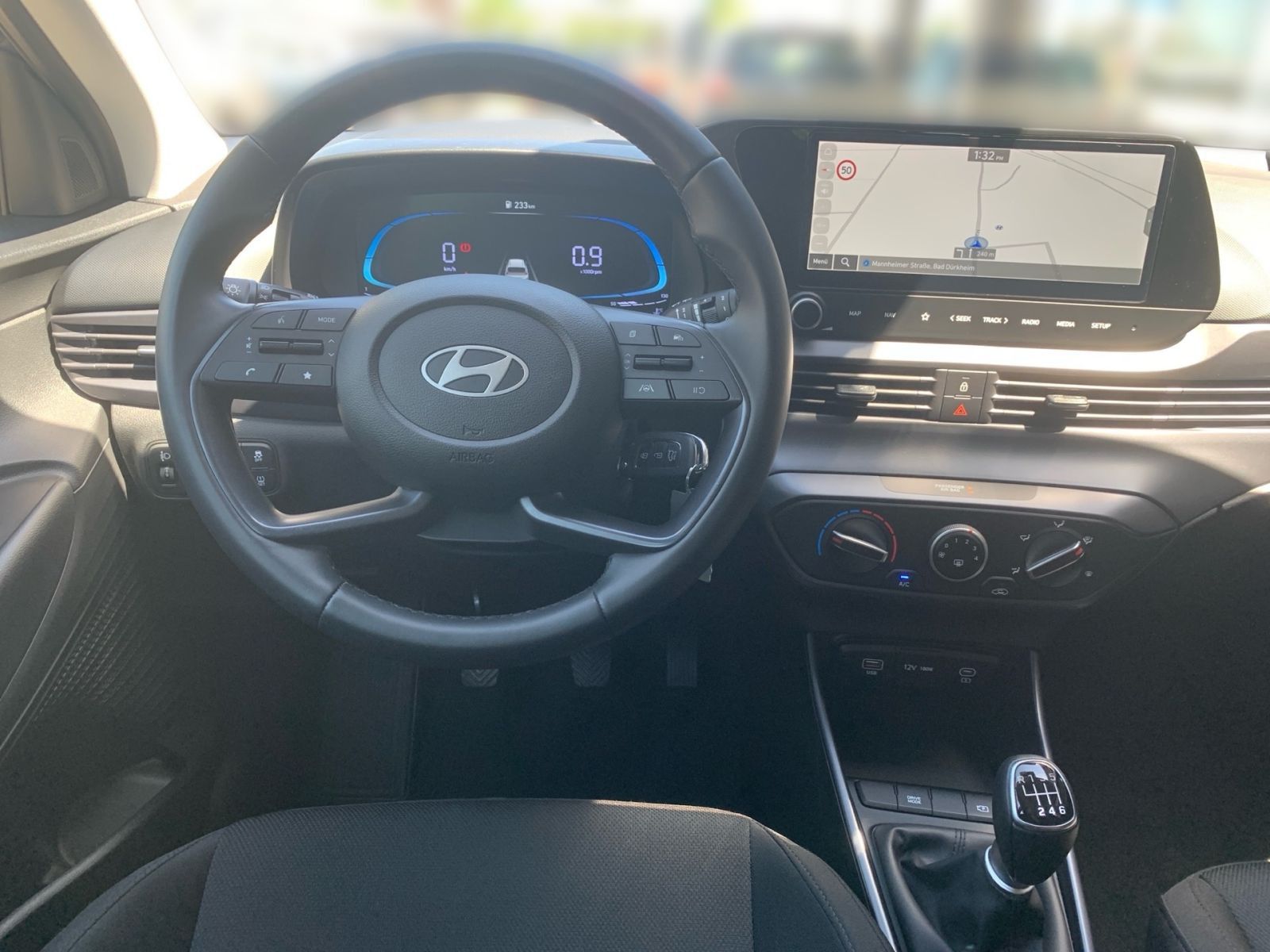 Fahrzeugabbildung Hyundai BAYON 1.0 T-GDI Select Navi Kamera Allwetter