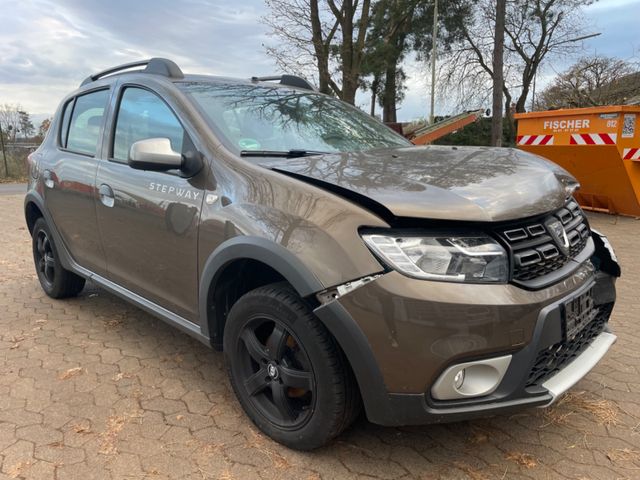 Dacia Sandero SCe 75 Stepway Essential