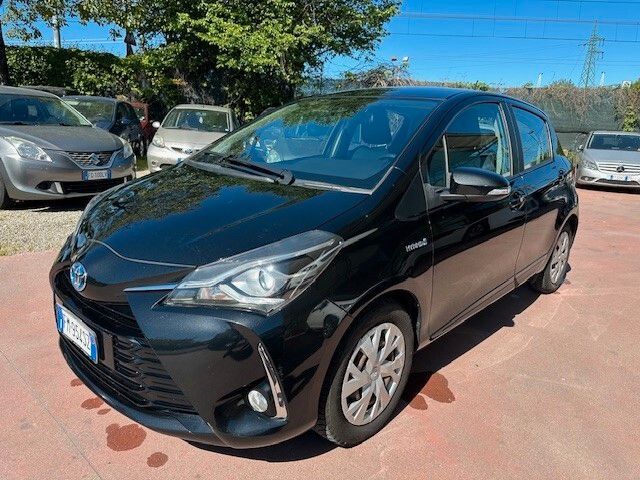 Toyota Yaris 1.5 Hybrid 5 porte Active, AUTOMATI