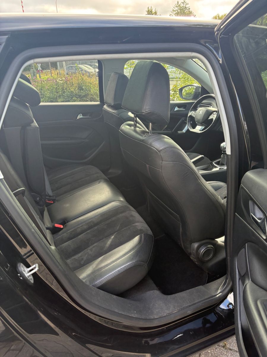 Foto 7 van PEUGEOT 308