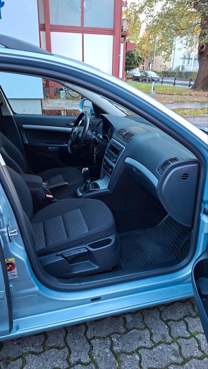 Skoda Octavia 2010 — photo 15