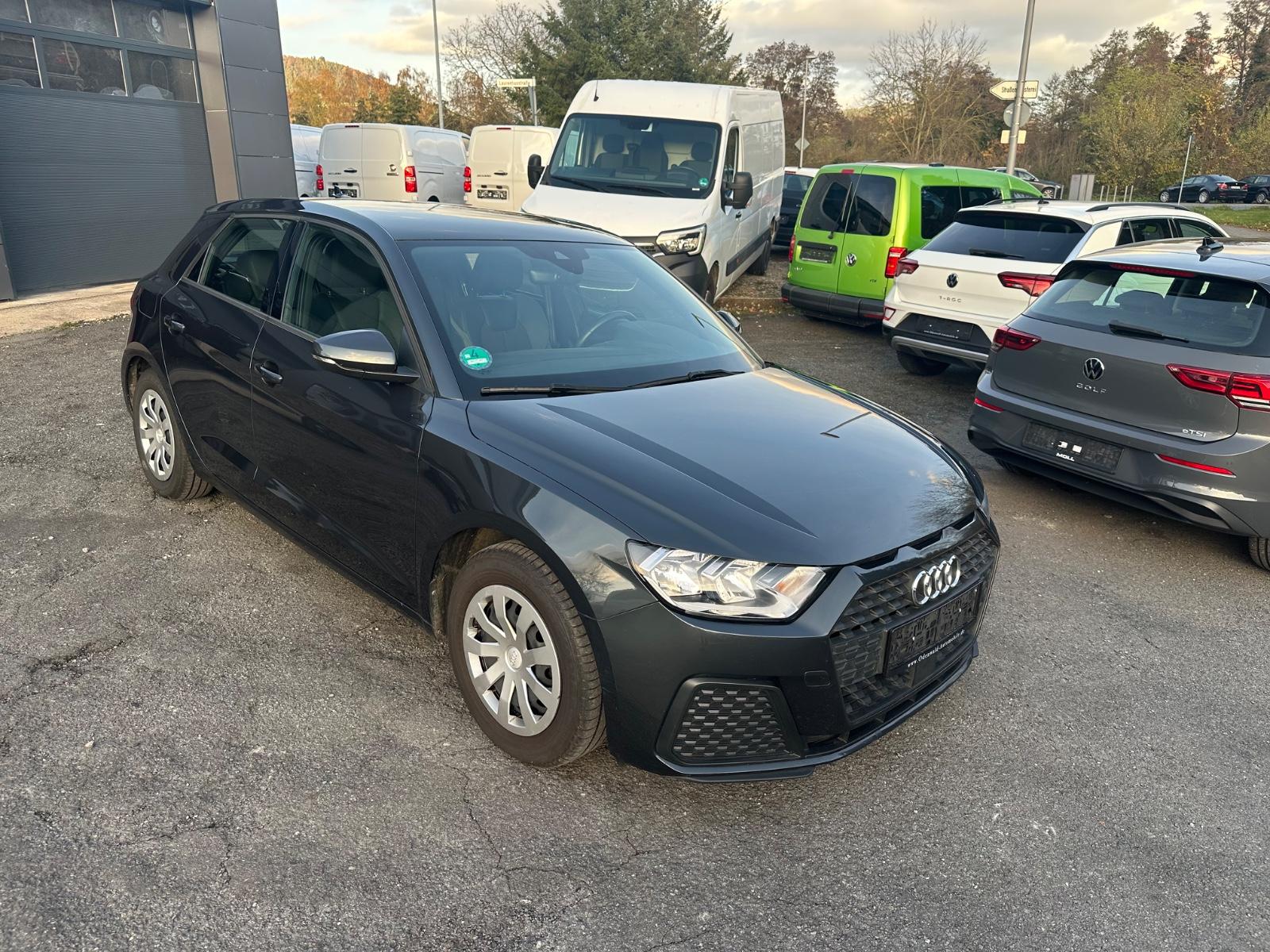 Audi A1 Sportback 25 TFSI,S-Line+Tempomat+Teilleder