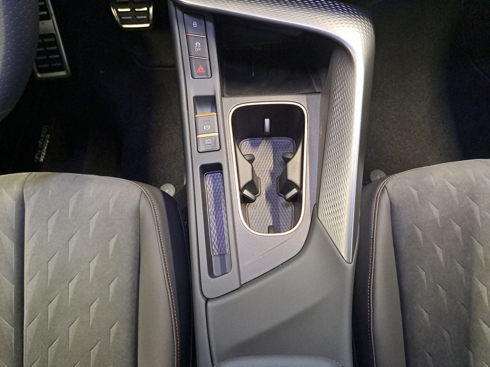 Terramar VZ 2.0 TSI DSG 4Drive HD-Matrix Skyline