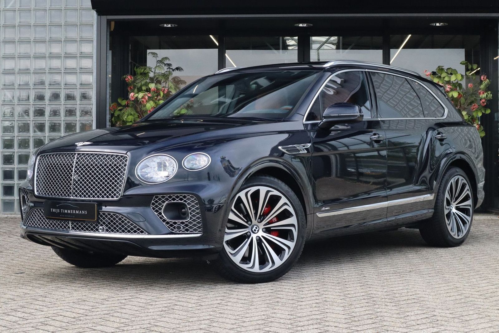 Bentley Bentayga 4.0 V8 Azure | Mulliner, Naim Audio, Ma