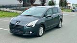 Peugeot 5008 1,6 VTI Premium - Peugeot 5008 Premium mit Benzin-Antrieb
