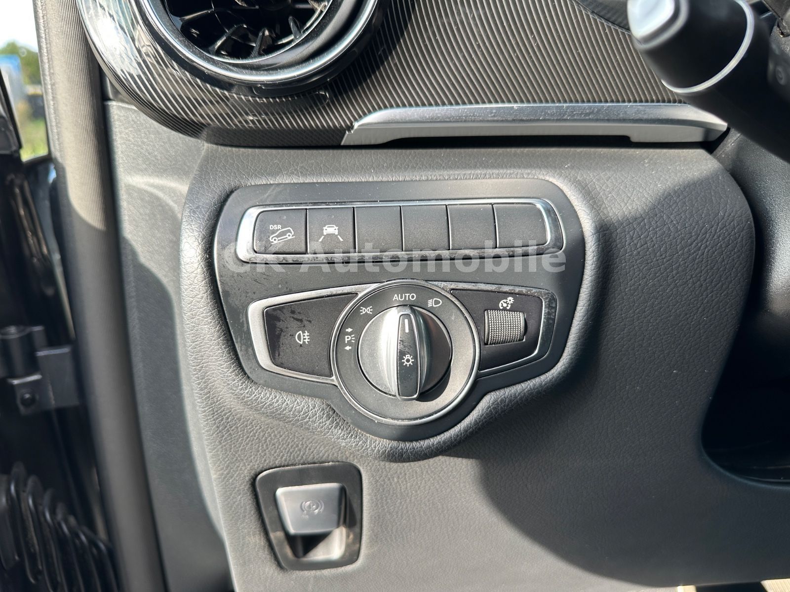 Fahrzeugabbildung Mercedes-Benz V 250d EDITION 4MATIC lang/7 Sitze/Navi/LED/AHK
