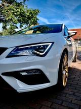Seat Leon FR 5F 2.0 TDI Facelift 68Tkm AHK... - gebrauchte Seat Leon mit Facelift
