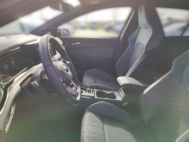 Golf 8 VIII R-Line 4Motion 2.0 TSI