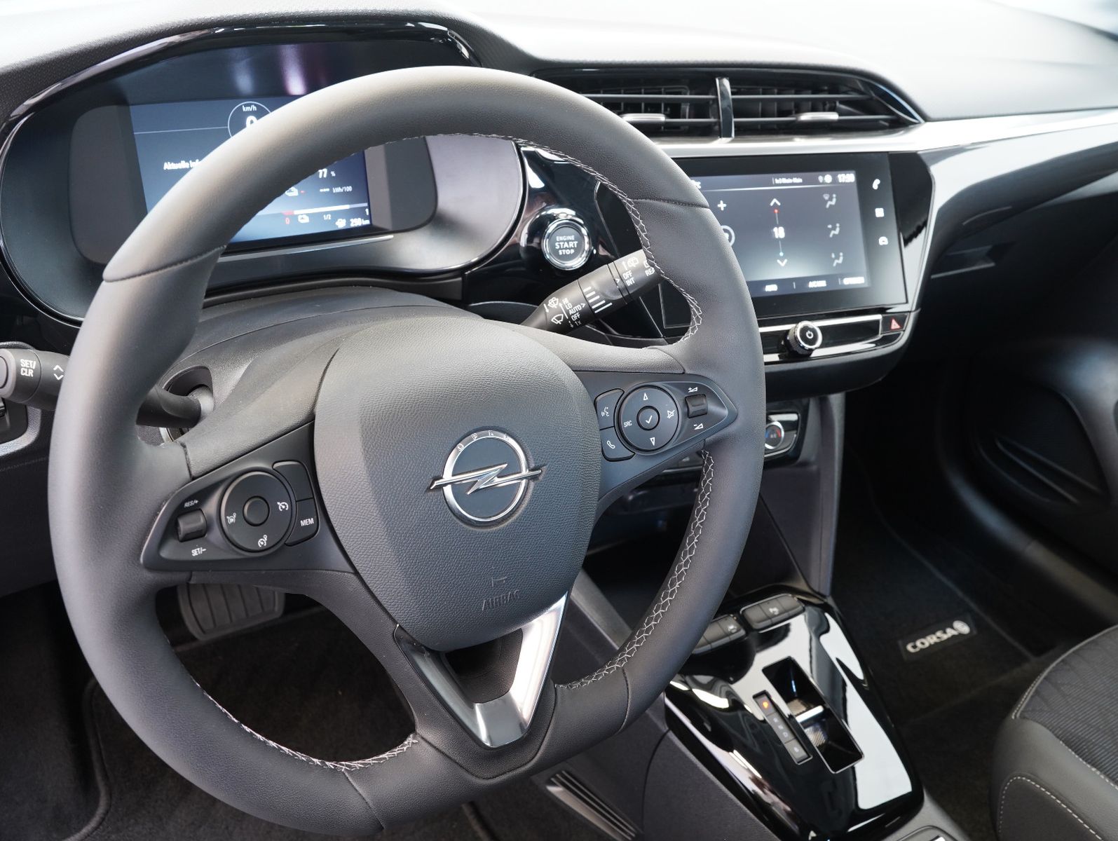 Fahrzeugabbildung Opel Corsa F e Elegance 11KW/LED/DAB/CARPLAY/SOH