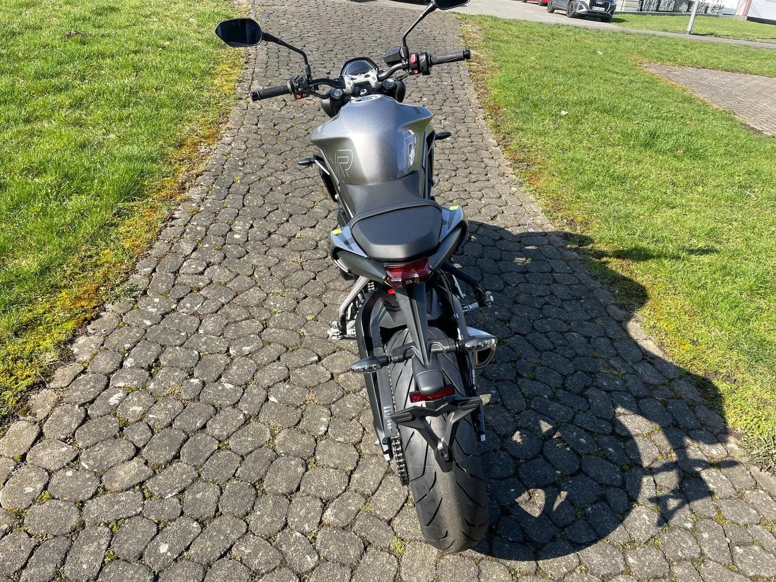 Fahrzeugabbildung Triumph Street Triple 765 R EU5_SOFORT VERFÜGBAR